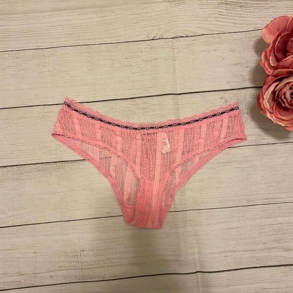 Vintage Victoria’s Secret panty​​​​​